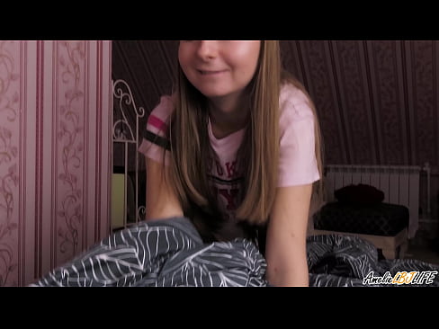 ❤️ Blondie waxay si qoto dheer u nuugtaa BFF's waxayna ku dhufanaysaa afkeeda ️ Muqaal dabada %so.hotpornphotos.ru ❌❤