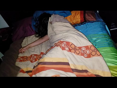 ❤️ Stepson oo garaacaya hooyadeed oo yar intay seexanayso. ️ Muqaal dabada %so.hotpornphotos.ru ❌❤